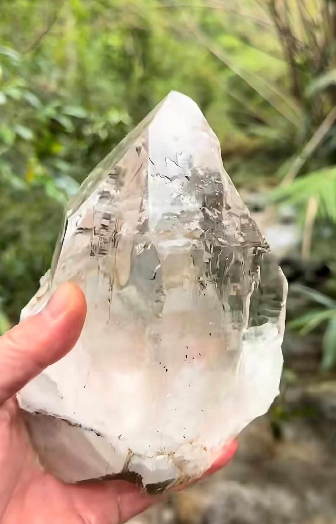 喜马拉雅水晶原石